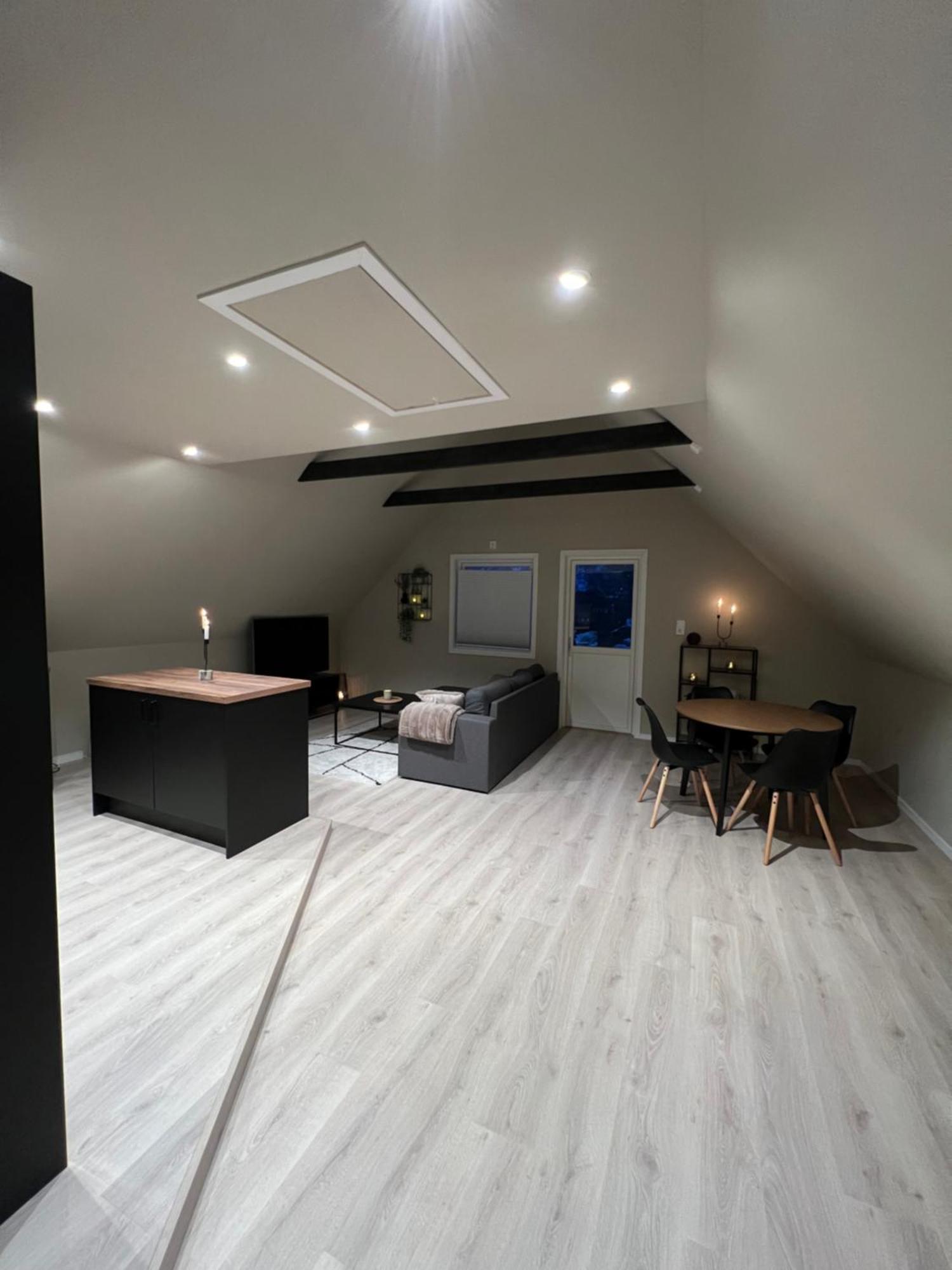 Central Apartment In Svolvær Zewnętrze zdjęcie